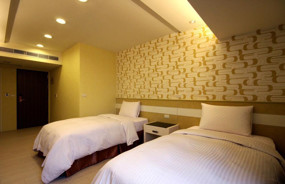 Taichung Saint Hotel Exterior photo
