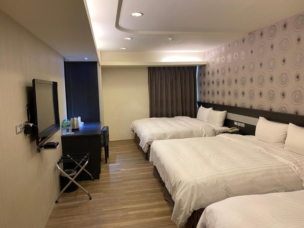 Taichung Saint Hotel Exterior photo
